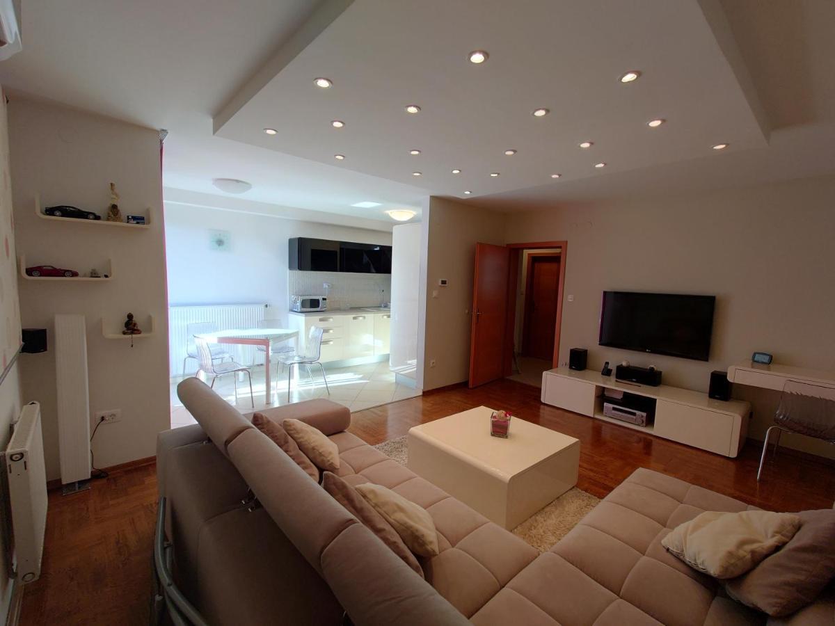 Apartamento Apartman Mare Nostrum**** Rijeka Exterior foto